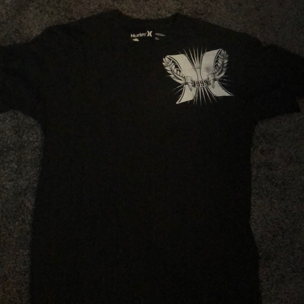 Hurley black T-shirt